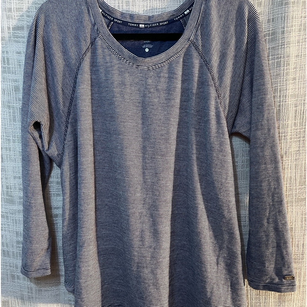 Tommy Hilfiger sweatshirt, athletic wear